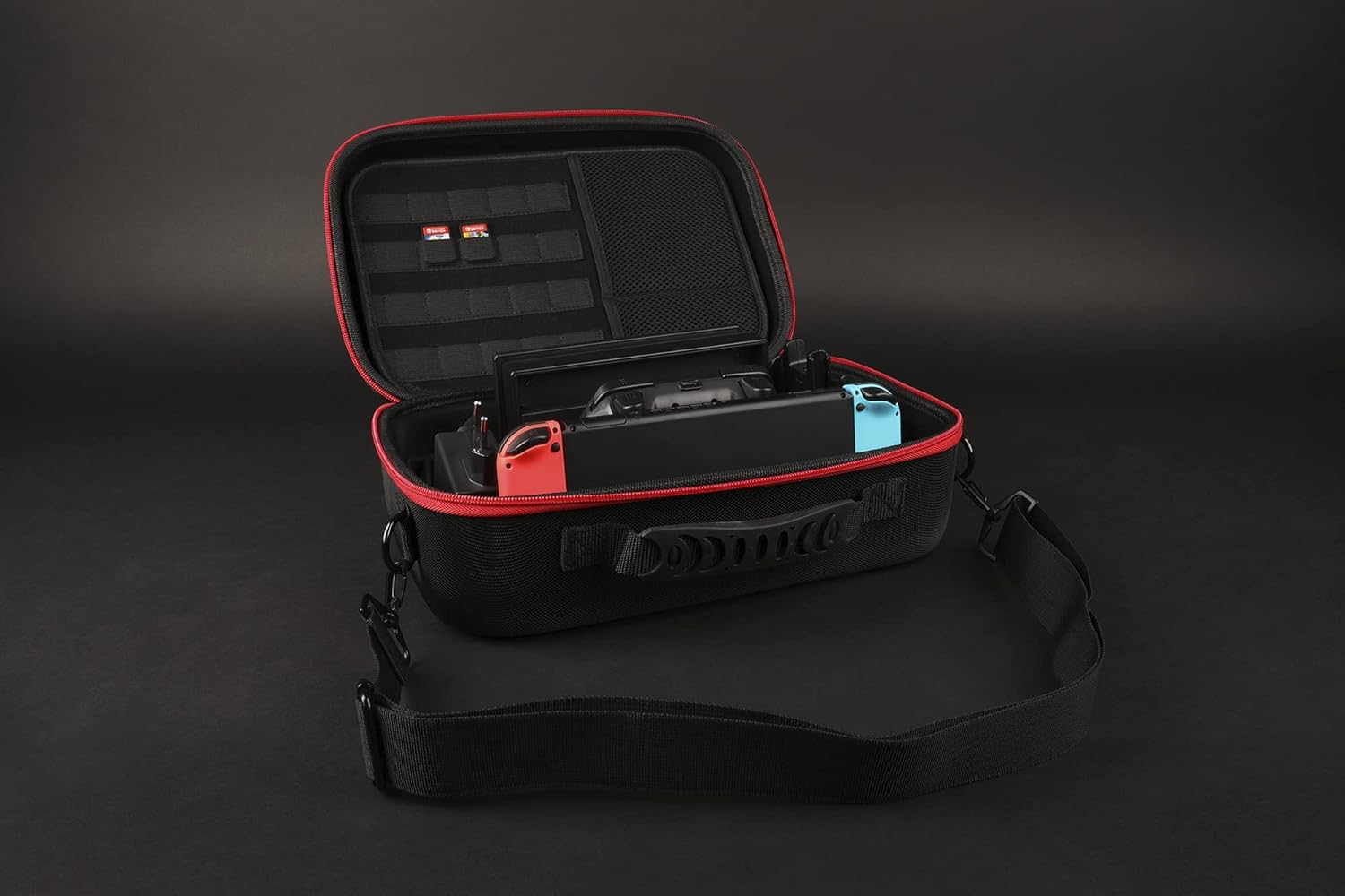 Sacoche de Transport Konix Mythics pour Switch, Switch Lite & OLED – Noir