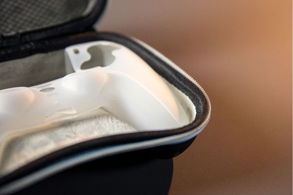 Housse de Protection Konix Mythics – PS5 DualSense Anti - Chocs