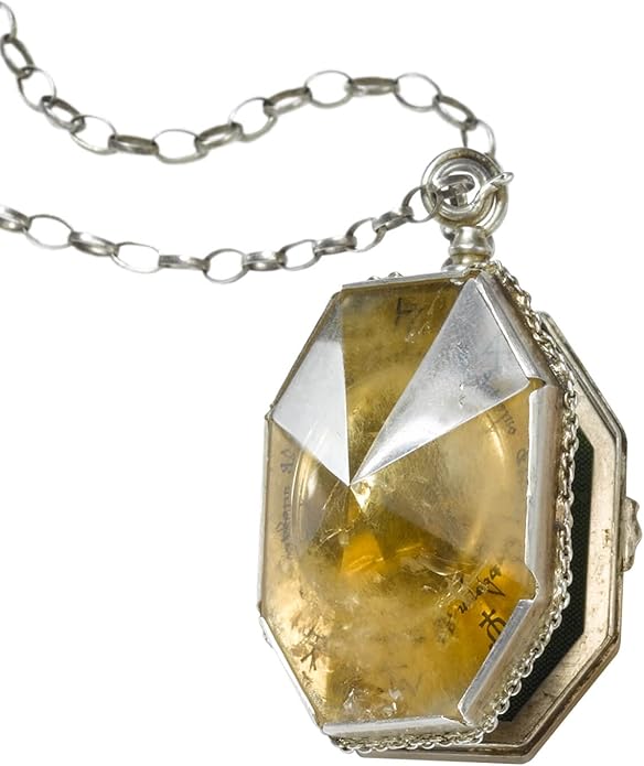 Médaillon de R.A.B Harry Potter – The Noble Collection