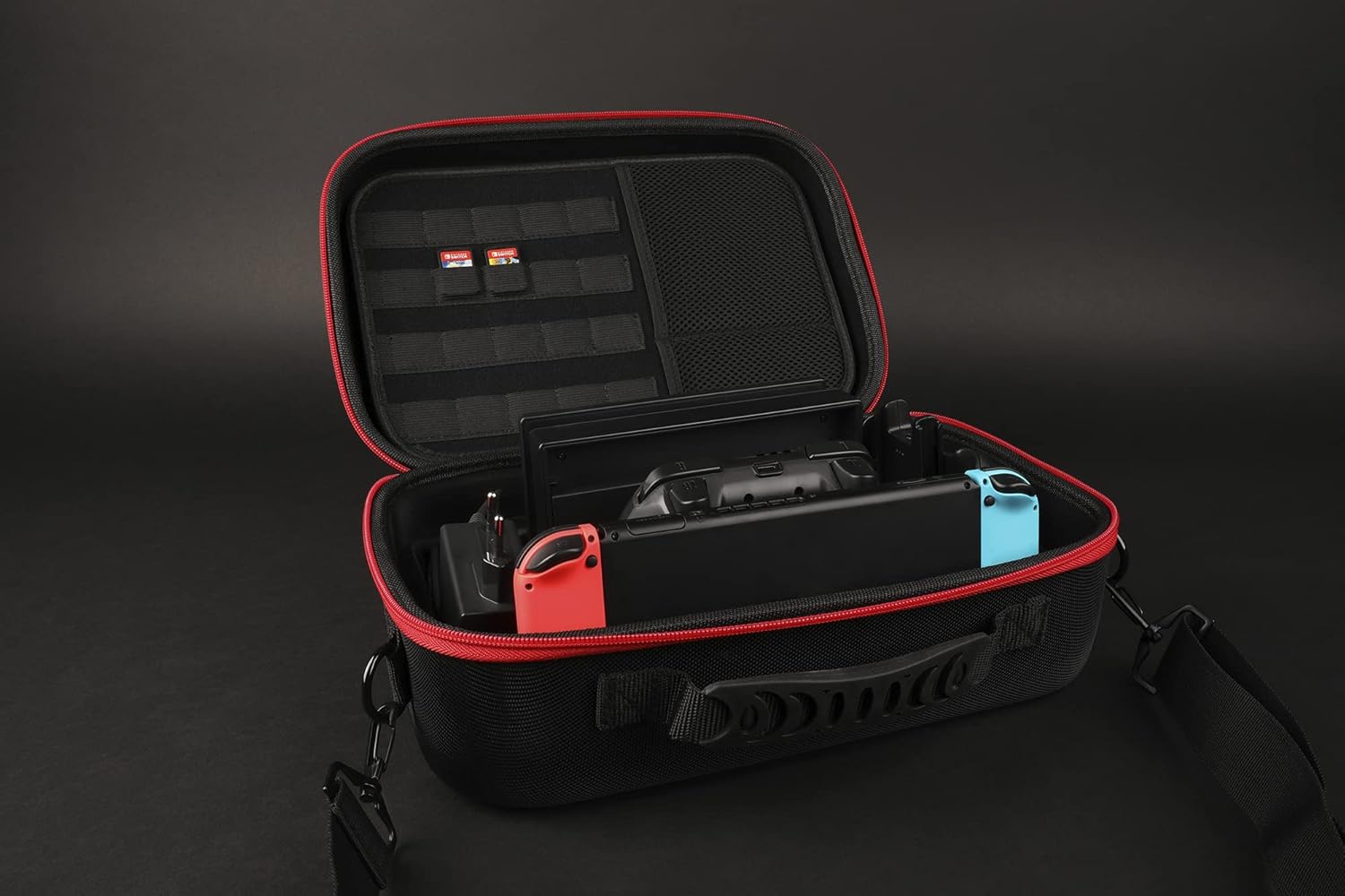 Sacoche de Transport Konix Mythics pour Switch, Switch Lite & OLED – Noir