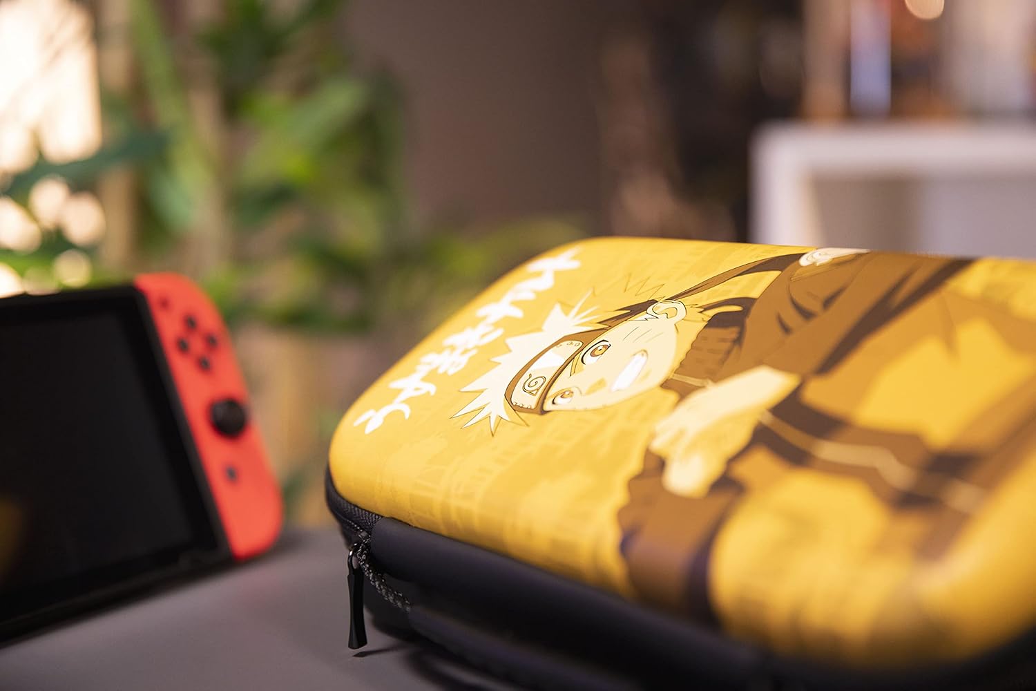 Sac de transport Konix Naruto Yellow | Naruto – pour Nintendo Switch & accessoires