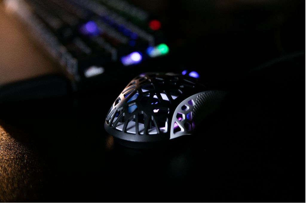 Souris Gaming Konix Magic Ultra Light 70 g RGB PC