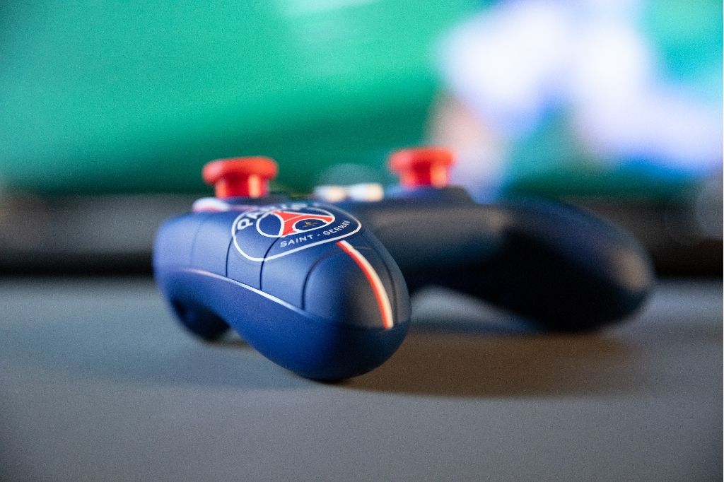 Manette Filaire Konix PSG – Compatible Switch, Switch 2 & PC