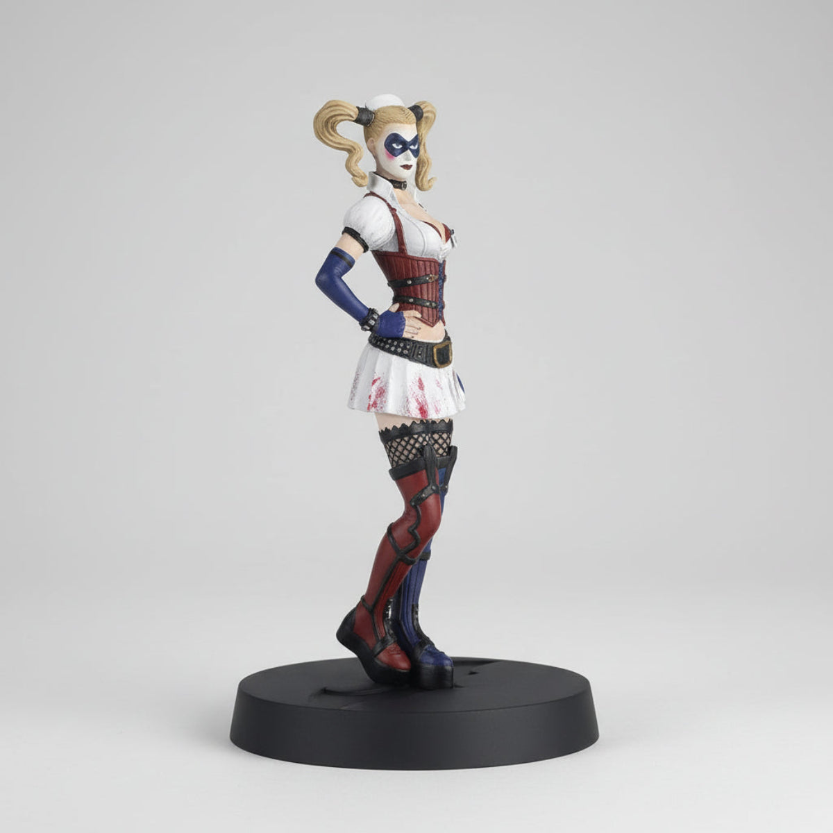 Figurine Harley Quinn Arkham 17cm – DC Comics Eaglemoss – Vinyle