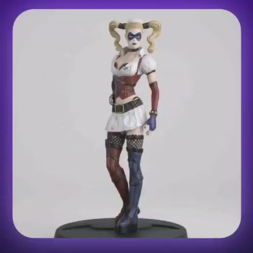 Figurine Harley Quinn Arkham 17cm Eaglemoss DC Comics vinyle
